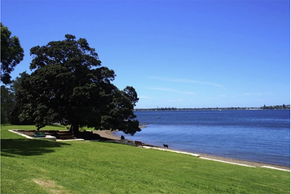 Wedding Venue Lake Macquarie for your weding and incredible Marriage Celebrant
