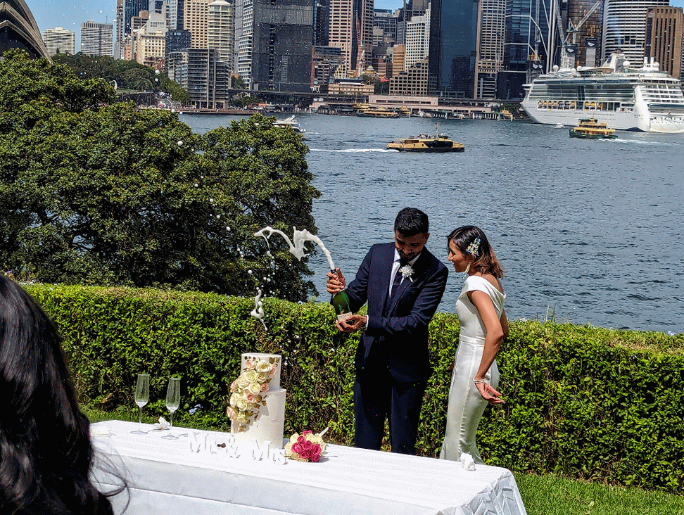 Wedding Venues Sydney Harbour - Dr Mary Book Lookout Reserve. Marriage Registry Office. Marriage celebrant